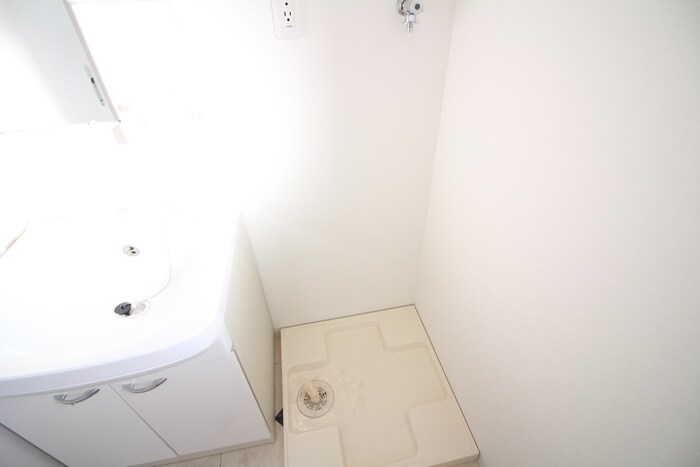 物件内観写真21　(洗濯機置場)