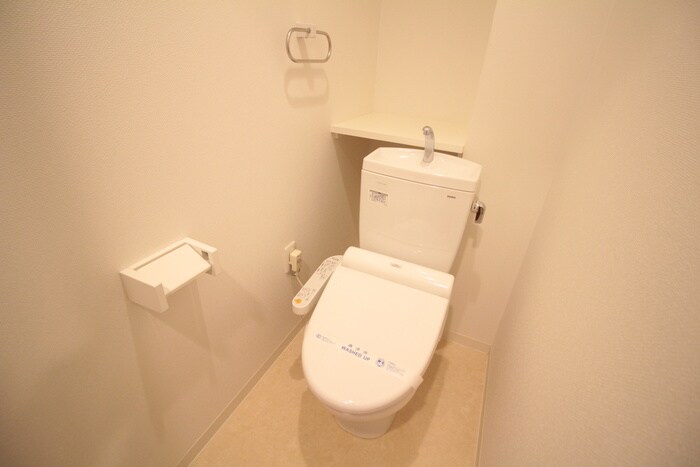 物件内観写真10　(トイレ)