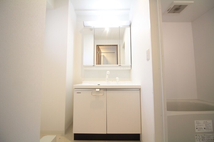 物件内観写真10　(洗面)