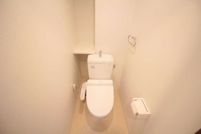 物件内観写真11　(トイレ)