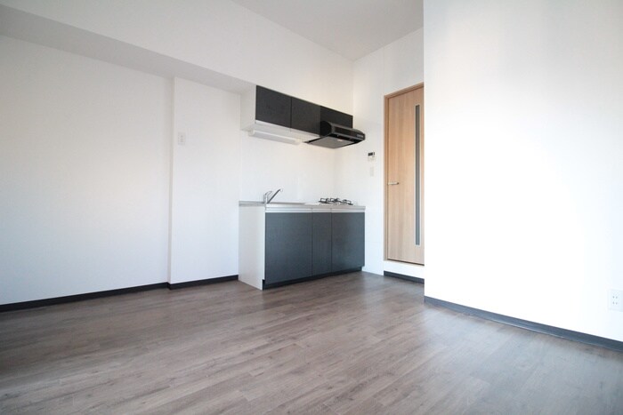 物件内観写真8　(内観写真)