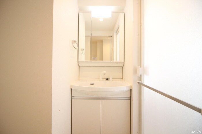 物件内観写真11　(洗面)