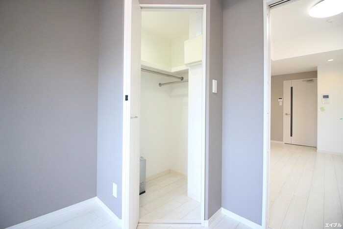 物件内観写真13　(収納)