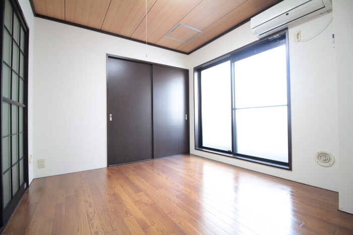 物件内観写真17　(居室)