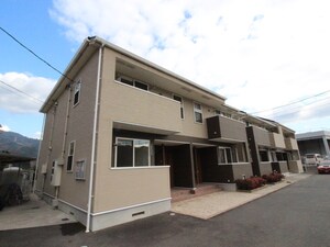 North　Side　四番館外観写真