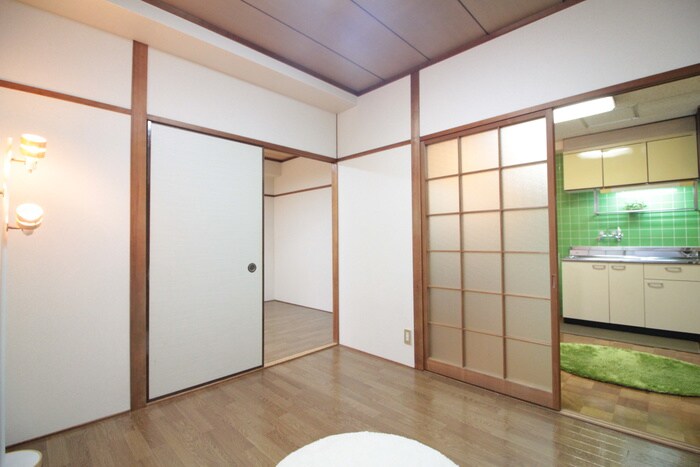 物件内観写真7　(居室)