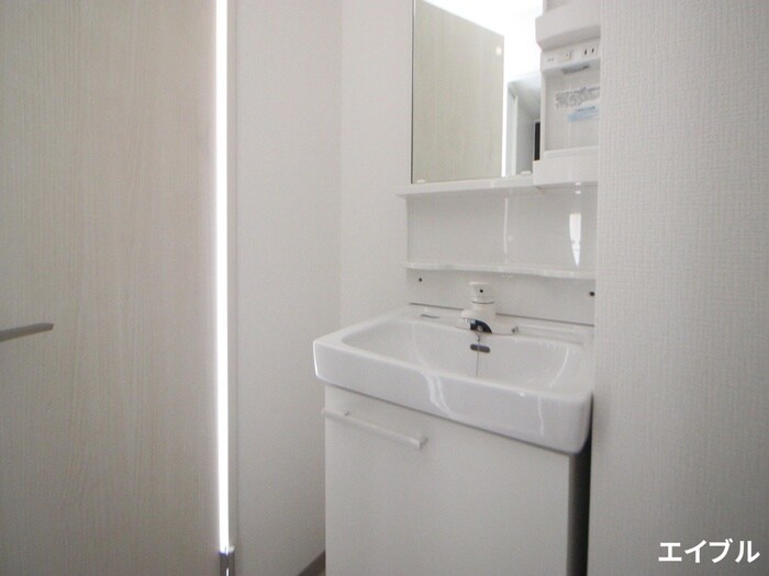 物件内観写真11　(洗面)