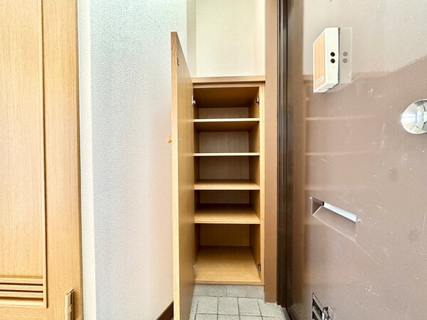 靴箱