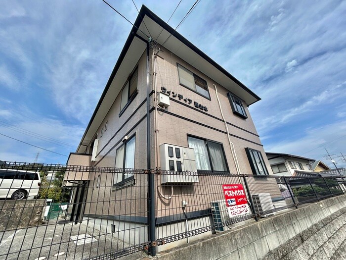 物件外観写真2　(建物設備)