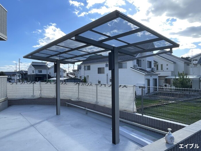 物件外観写真3　(駐輪場)