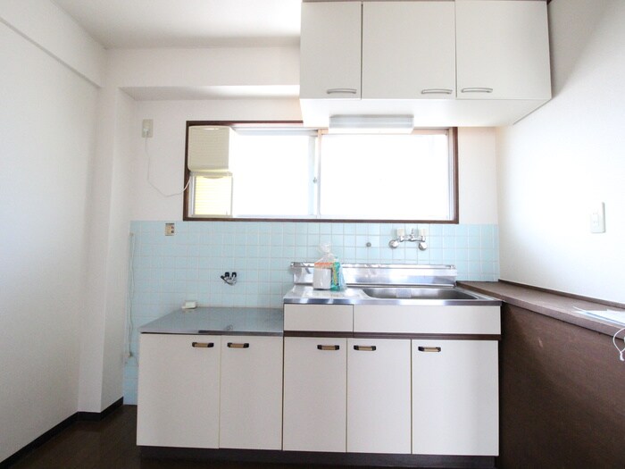 物件内観写真8　(キッチン)