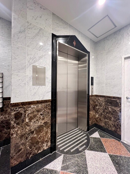 物件外観写真3　(建物設備)