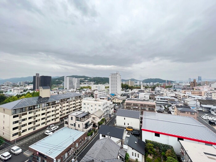 物件内観写真15　(室内からの展望)