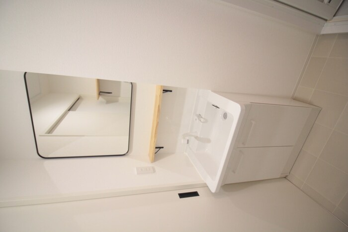 物件内観写真10　(洗面)