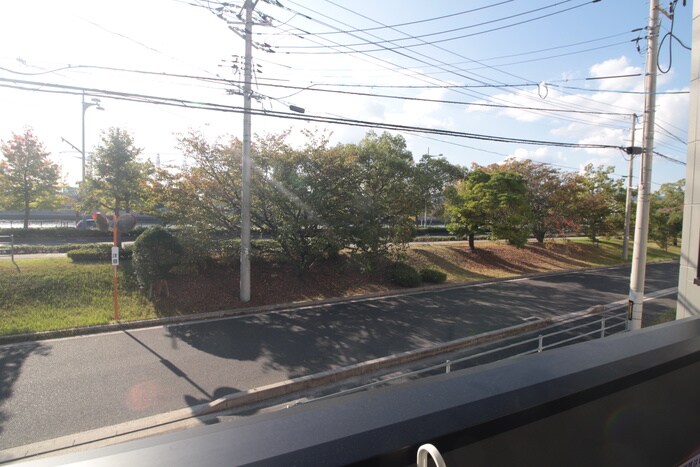 物件内観写真15　(室内からの展望)