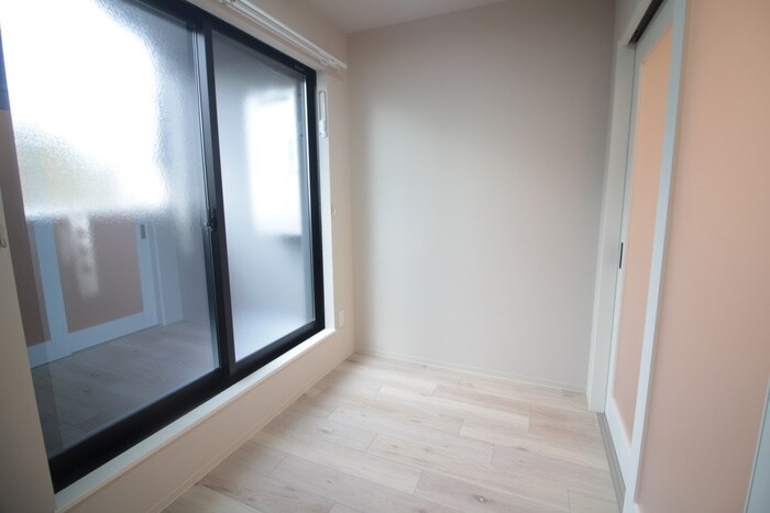 物件内観写真18　(居室)