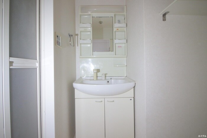 物件内観写真7　(洗面)