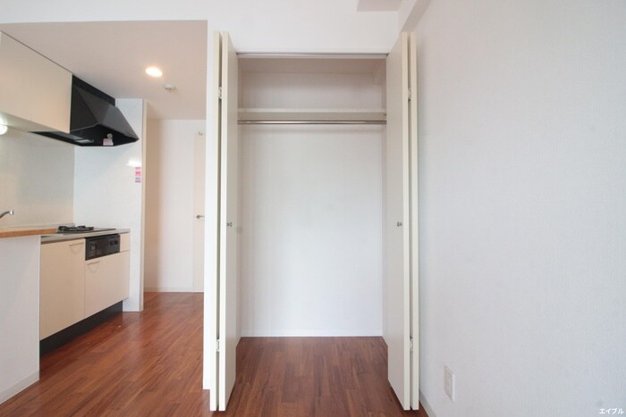 物件内観写真8　(収納)
