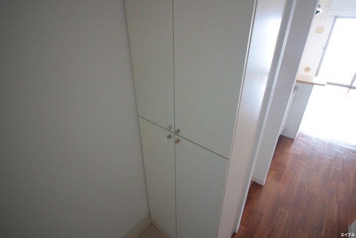 物件内観写真11　(靴箱)