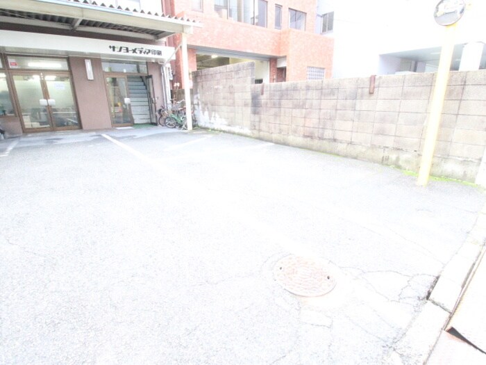 物件外観写真2　(その他)