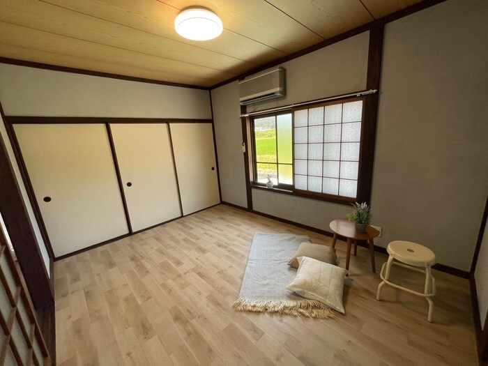 物件内観写真3　(居室)