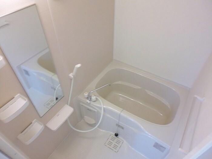 物件内観写真12　(バス／シャワールーム等)