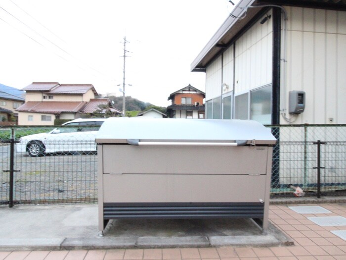 物件外観写真3　(建物設備)