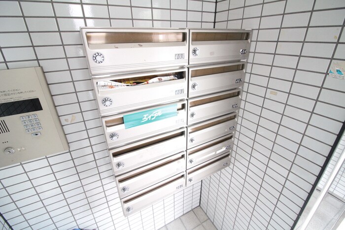 物件外観写真4　(建物設備)