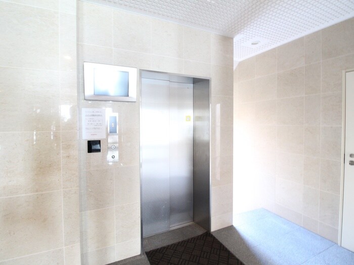 物件外観写真6　(建物設備)