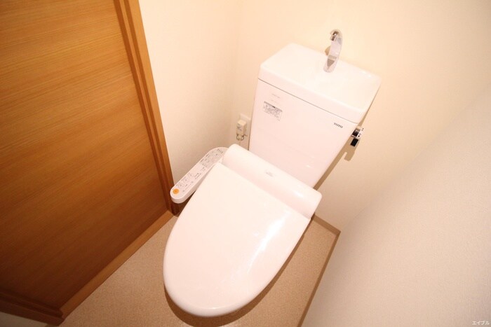 物件内観写真13　(トイレ)