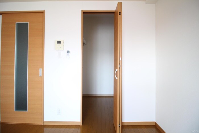 物件内観写真16　(ロフト)