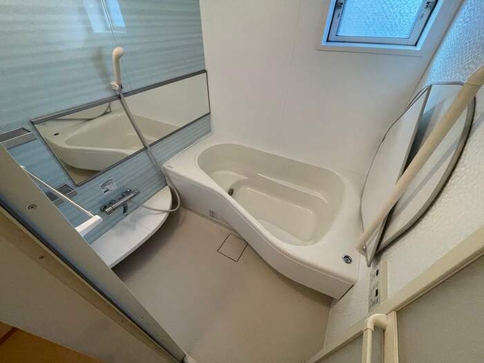 物件内観写真9　(バス／シャワールーム等)