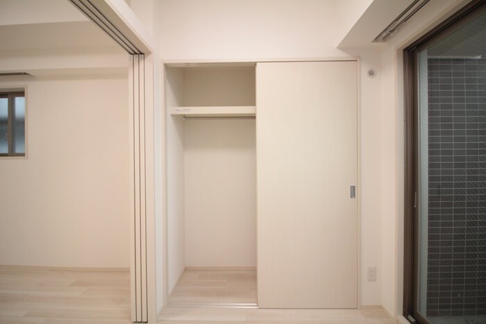 物件内観写真13　(収納)