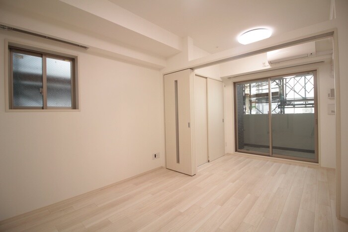 物件内観写真19　(居室)