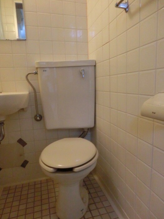 物件内観写真16　(トイレ)