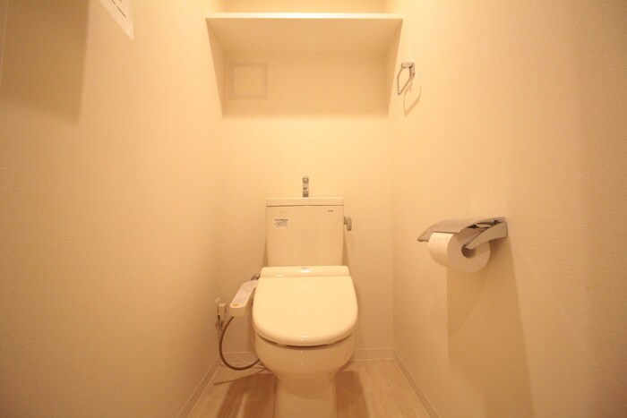 物件内観写真10　(トイレ)