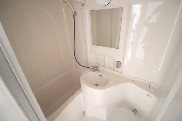 物件内観写真8　(バス／シャワールーム等)