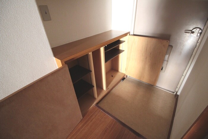 物件内観写真13　(靴箱)