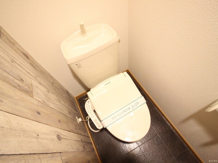 物件内観写真10　(トイレ)