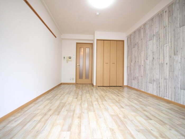 物件内観写真19　(居室)