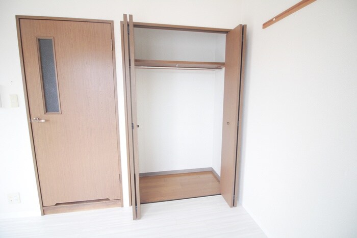 物件内観写真8　(収納)