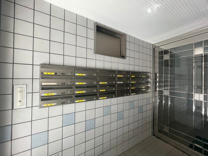 物件外観写真5　(駐車場)