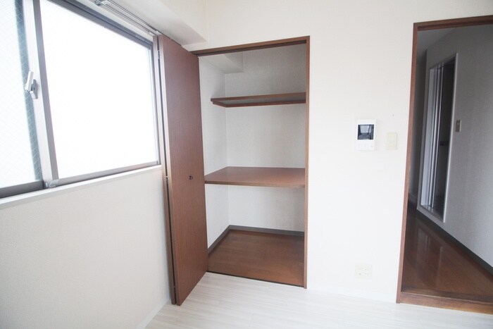 物件内観写真19　(収納)