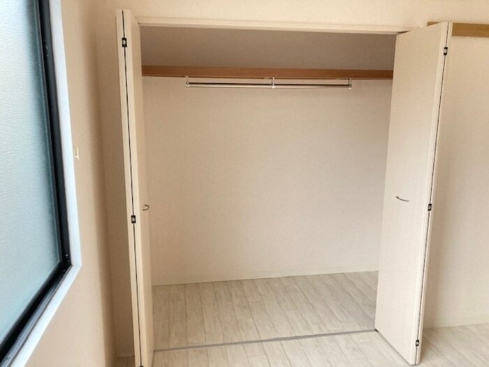 物件内観写真10　(収納)