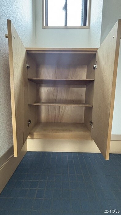 物件内観写真17　(靴箱)