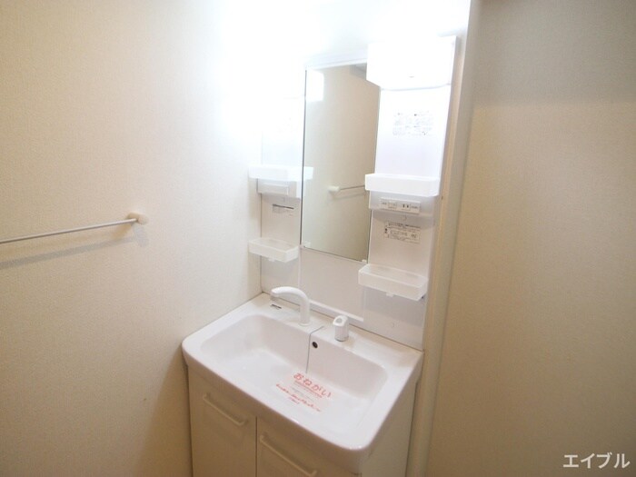 物件内観写真11　(洗面)