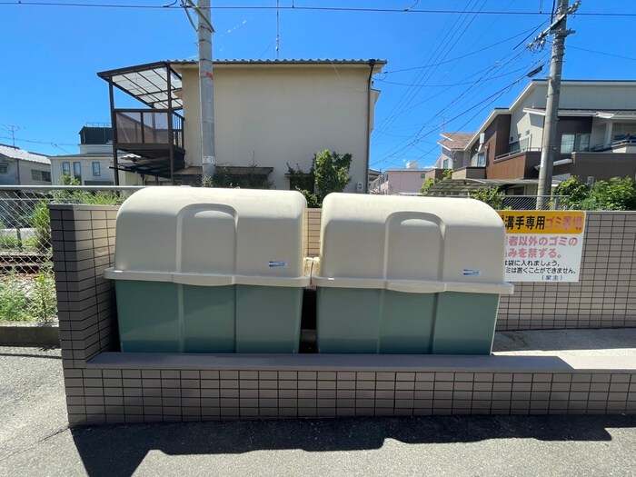 物件外観写真6　(建物設備)