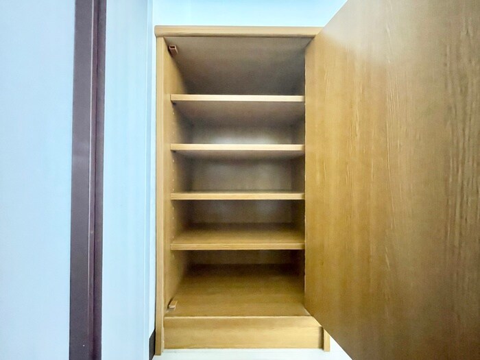 物件内観写真19　(靴箱)