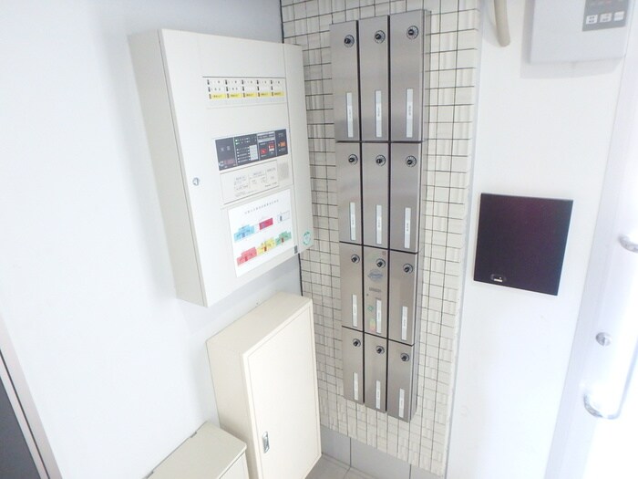 物件外観写真6　(建物設備)