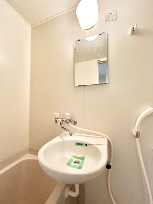 物件内観写真12　(洗面)